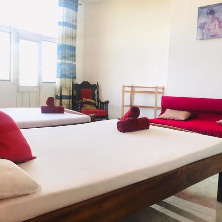 Mountview Homestay קנדי מראה חיצוני תמונה